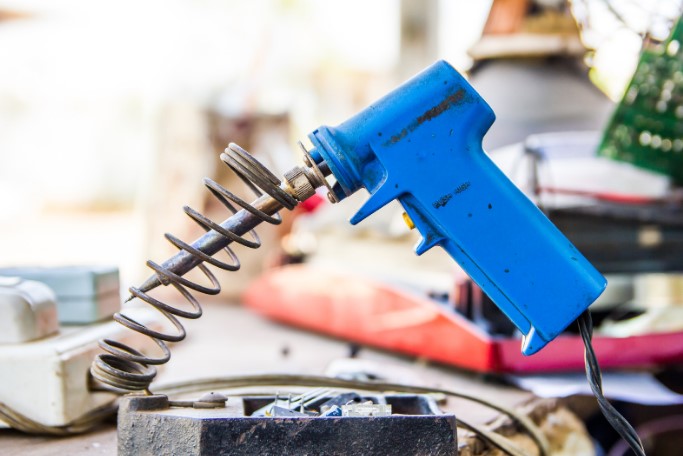 Найкращий припій для пайки: огляд та порівняння